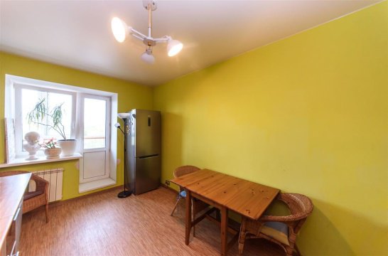 2-к квартира, 10/10 эт., 66м²